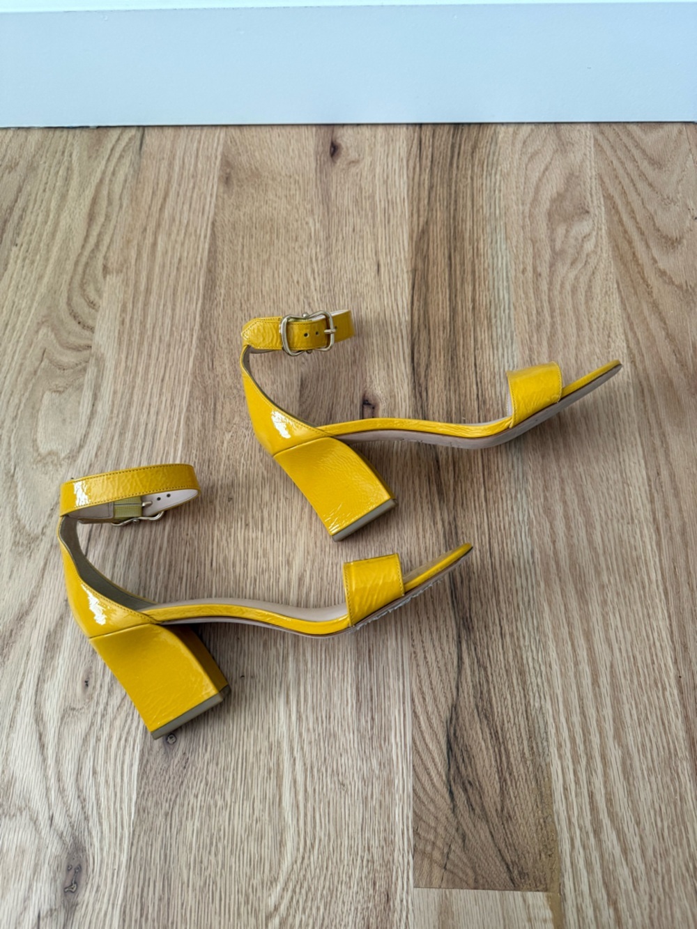 Kate Spade Leather Susane Golden Yellow Heel Strappy Sandals Women’s 7.5 - Picture 10 of 14